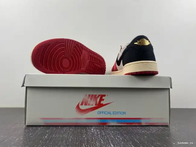 Cheap Kickmax Low Jordan Away FN0432-100 Room 1 OG Air Trophy x 0503